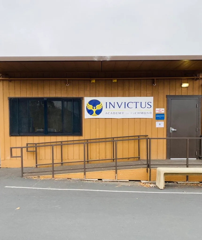 Invictus Portable Photo